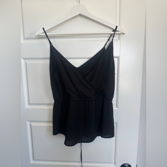 Babaton Black Fitted Sleeveless Camisole - Picture 2 of 3